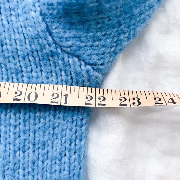 Chunky Soft Robin's Egg Blue Boxy Turtleneck Sweater Size Medium Cozycore - Picture 7 of 9